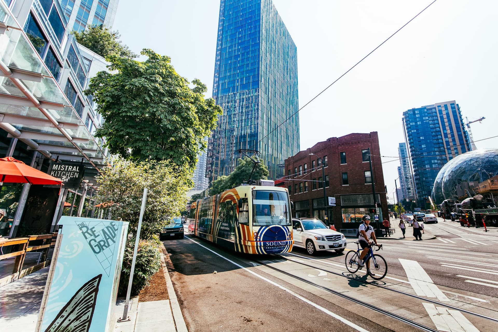 Amazon’s hunt for a second HQ is likely to end in a vibrant, walkable, urban place